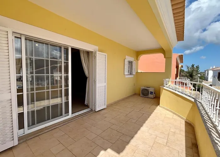 V4 Moderno Com Piscina - * Burgau