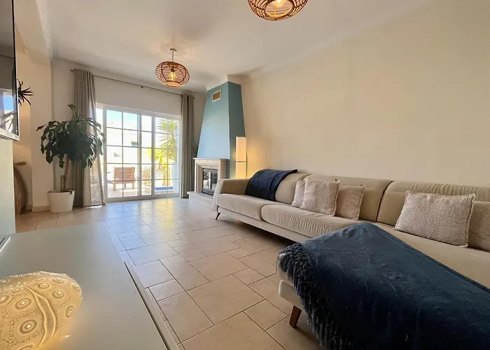 V4 Moderno Com Piscina - Villa Burgau